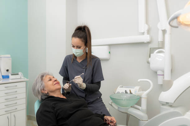 Best Emergency Dental Extractions in Doral, FL